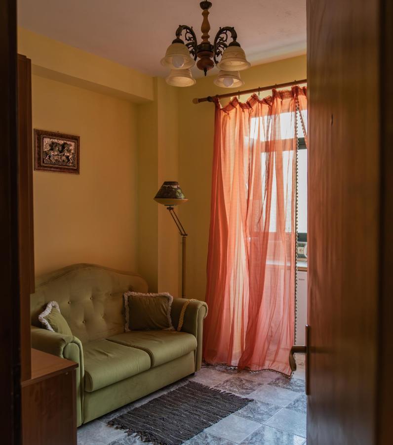 Apartament Tranquil Urban Space